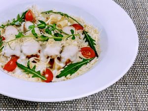 Паста с куриной грудкой-гриль и томатами "Черри" /280г/